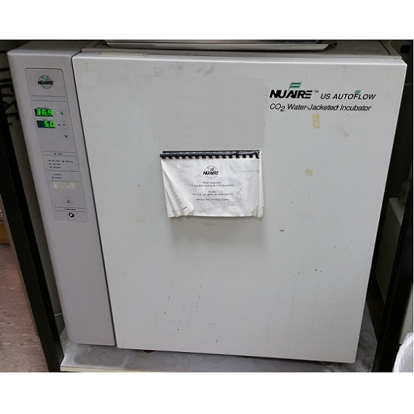 NuAire 180 Liter CO2 water jacket Incubator יד שניה