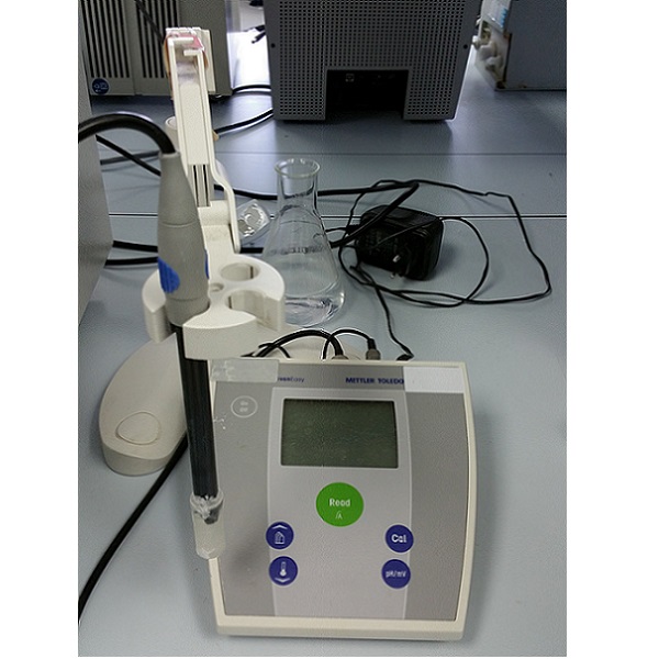 pH/Conductivity meter